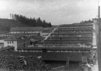 Kz flossenbuerg 1945 west