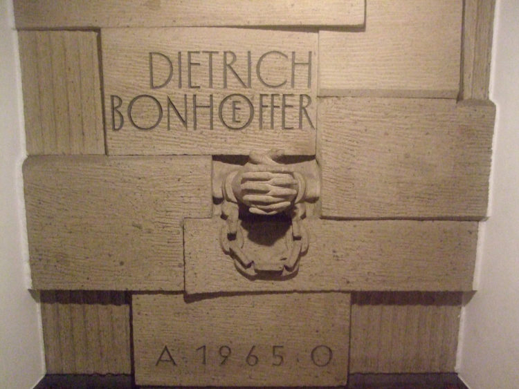 Koeln_Dietrich-Bonhoeffer-Kirche